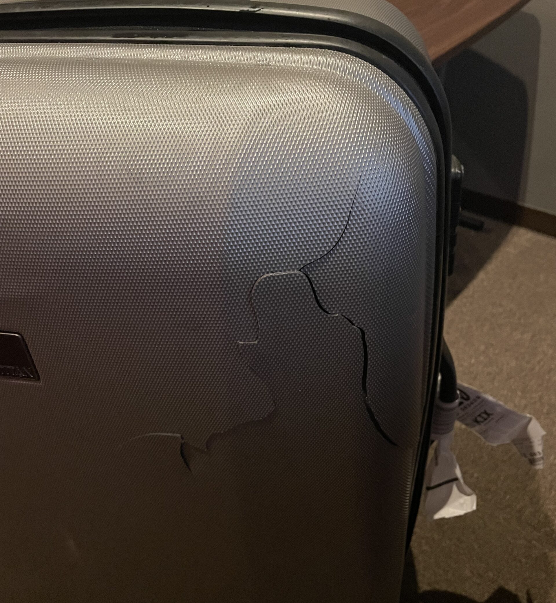 Mi opinión de IATI Seguros: cómo actuaron con mi maleta rota en Japón